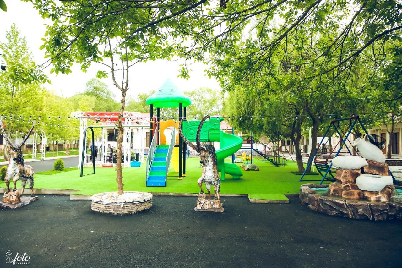 Su Sesi Hotel&Restorant Goygol Zewnętrze zdjęcie
